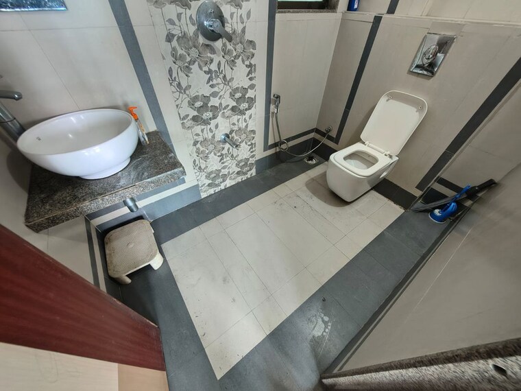 Bathroom, concret-sai-saakshaat 2 Bedroom 1150 Sq.Ft. Apartment In Kharghar Navi Mumbai 10585708