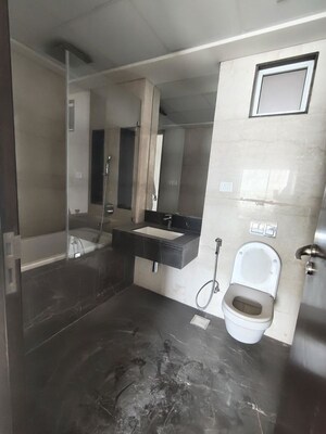 Bathroom in 3 BHK Apartment at Lokhandwala Minerva Mahalaxmi, Mahalaxmi – for Sale