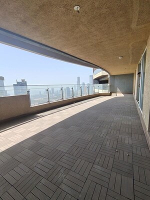 Balcony in 3 BHK Apartment at Lokhandwala Minerva Mahalaxmi, Mahalaxmi – for Sale