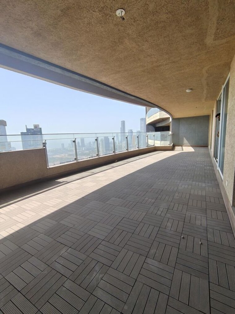 Balcony, lokhandwala-minerva-mahalaxmi 3 Bedroom 2950 Sq.Ft. Apartment In Mahalaxmi Mumbai 10585711