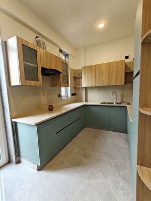 Kitchen in 3 BHK Builder Floor at Craft Destination 43, Sector 43 – for Rent