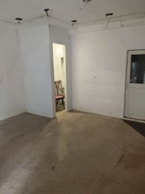 Room in  Shop at Vile Parle West – for Rent
