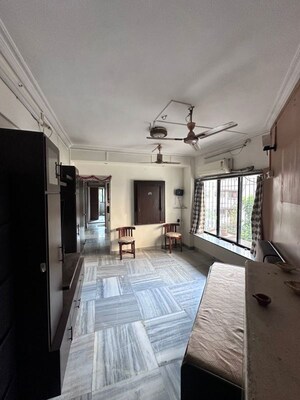 Living Room in 3 BHK Apartment at Oakland Park, Andheri West – for Rent