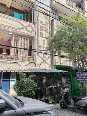  Apartment For Sale in Dilshad Plaza