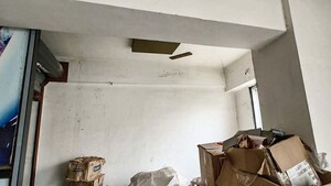   Shop at Mota Varachha – for Sale