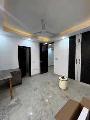 Bedroom in 2 BHK Builder Floor at Mandi – for Rent
