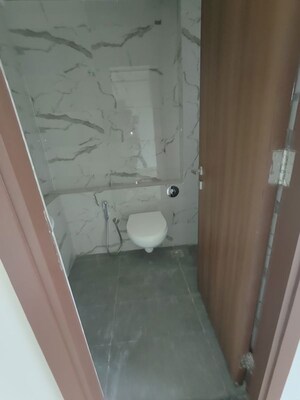 Bathroom in 2 BHK Apartment at Sheth Auris Bliss, Malad West – for Rent