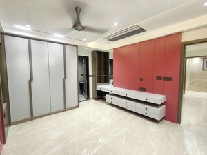 Room in 3 BHK Builder Floor at Tarakarama Nagar – for Sale