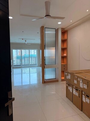 Room in 3 BHK Apartment at Aparna Zenon, Puppalaguda – for Rent