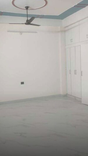 Room in 6+ BHK Villa at Indira Nagar – for Rent