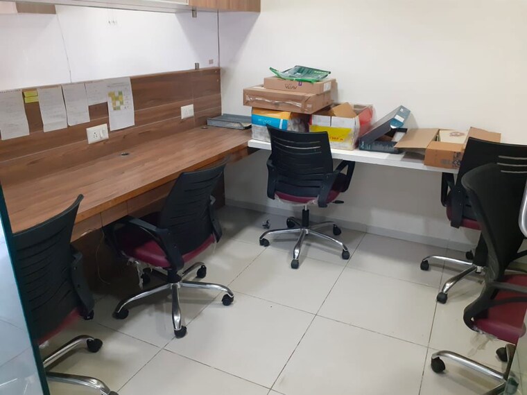 Team Area, satellite Commercial Office Space 1660 Sq.Ft. In Satellite Ahmedabad 10585884