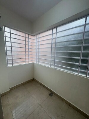 Room in 3 BHK Apartment at Richmond Premier, Richmond Road – for Rent