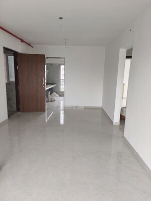 Room in 3 BHK Apartment at Prerna Apartment Andheri, Andheri West – for Rent