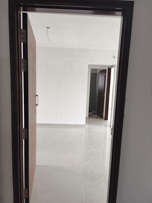 Building Lobby in 3 BHK Apartment at Prerna Apartment Andheri, Andheri West – for Rent