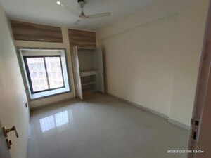 Bedroom in 2 BHK Apartment at Dosti Blossom, Wadala East – for Sale