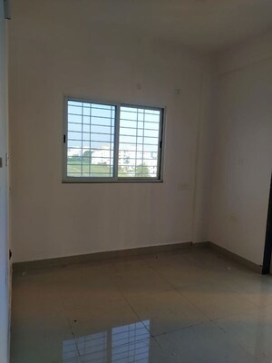 Room in 2 BHK Apartment at Shell Colony, Chembur – for Rent