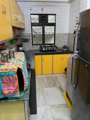 Team Area in 1 BHK Apartment at Kedarnath CHS Khar, Khar West – for Rent