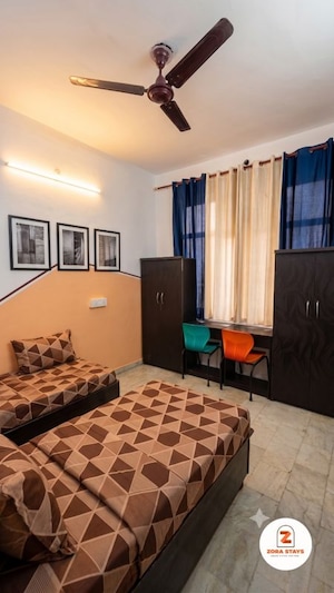 Bedroom in  Pg at University Enclave – for Rent