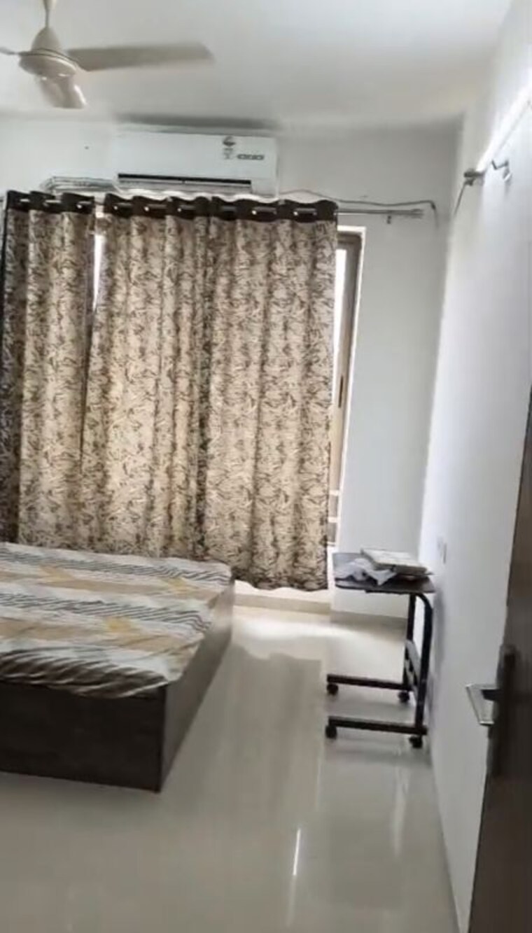 Bedroom, ganesh-malabar-county-ii 3 Bedroom 2000 Sq.Ft. Apartment In Near Nirma University On Sg Highway Ahmedabad 10586059