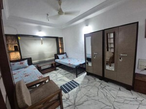 Bedroom in  Pg at Nahur – for Rent