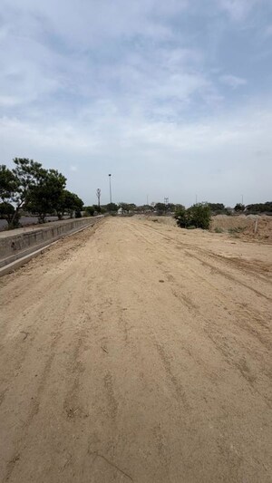  Plot For Sale in Greater Noida Authority Plots, Sector 24 Yamuna Expressway