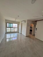 2 BHK 1000 Sq.Ft. Apartment in Sheth Irene