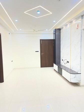 https://img.squareyards.com/secondaryPortal/optImages/IN_639219108930402729-0908261021332133.jpg Cover Image
