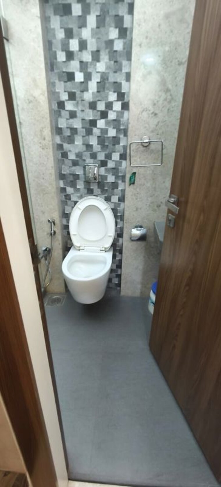 Bathroom, k-rahega-palm-springs 4 Bedroom 1800 Sq.Ft. Apartment In Malad West Mumbai 10586097