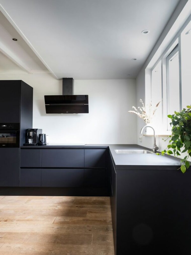 Kitchen, sector 2 5 Bedroom 420 Sq.Yd. Independent House In Sector 2 Panchkula 10586107