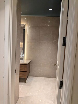 Bathroom in 4 BHK Apartment at Greater Kailash I – for Rent