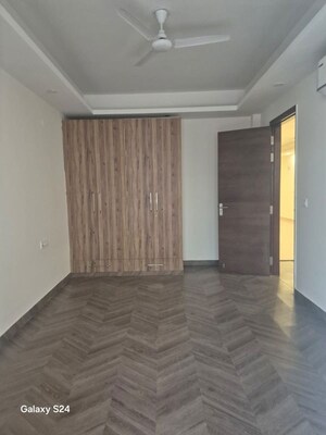 Room in 3.5 BHK Apartment at M3M 65 Avenue, Sector 65 – for Rent