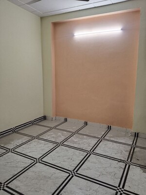 Room in 2 BHK Apartment at Panchsheel Vihar – for Rent