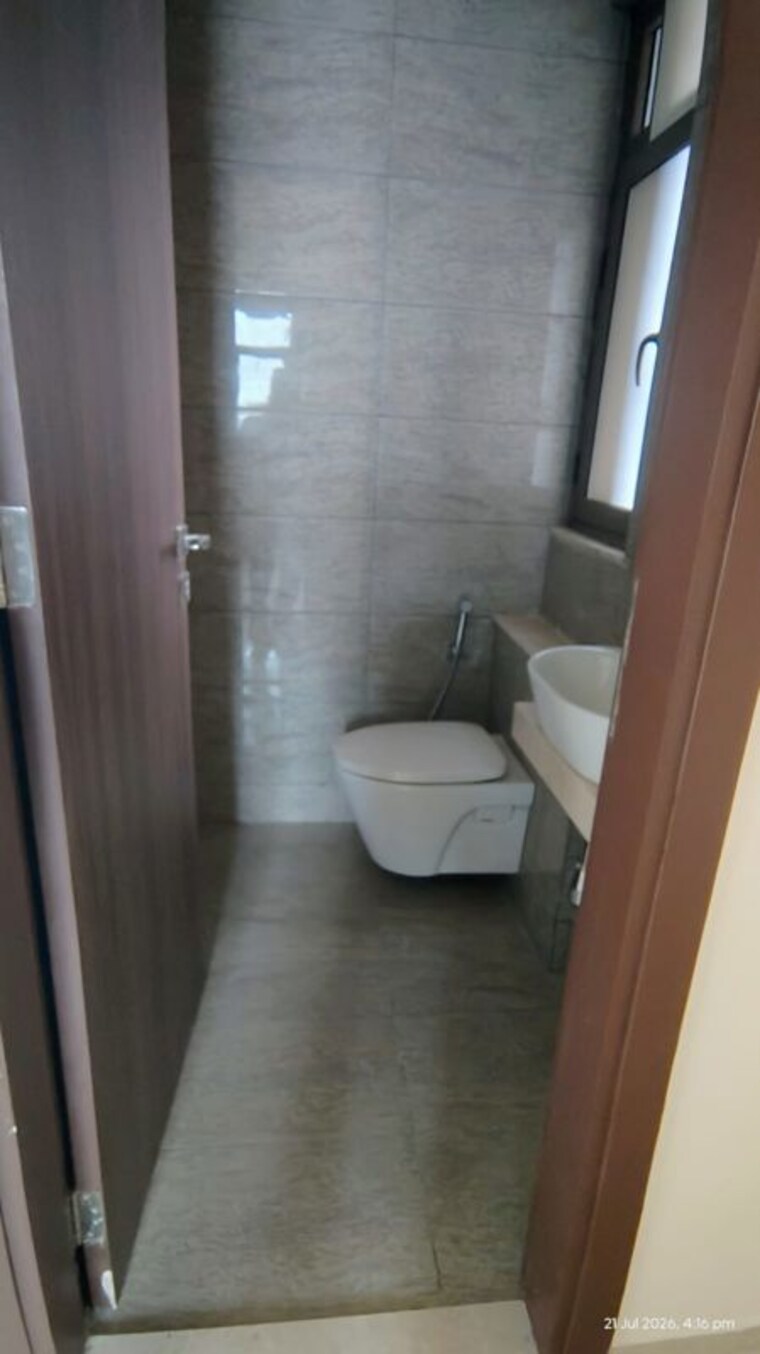 Bathroom, sheth-auris-serenity-tower-3 2 Bedroom 805 Sq.Ft. Apartment In Malad West Mumbai 10586124