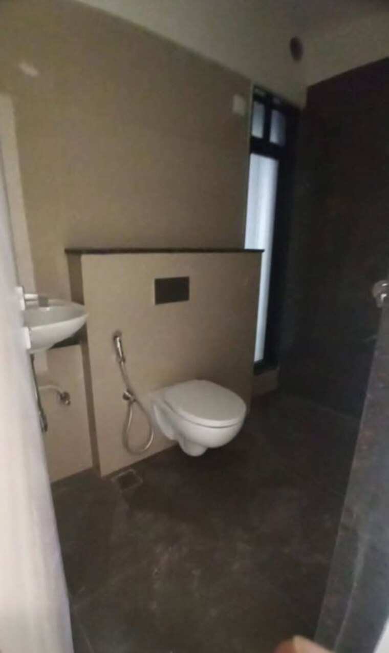 Bathroom, malad west 1 Bedroom 760 Sq.Ft. Apartment In Malad West Mumbai 10451837