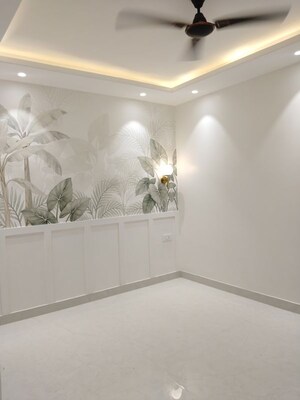Room in 1 BHK Apartment at Khirki Extension – for Rent