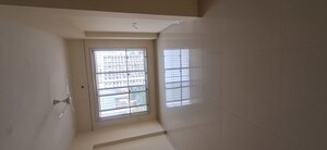 Room in 1 BHK Apartment at HDIL Dheeraj Jamuna, Malad West – for Rent
