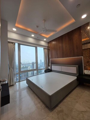 Bedroom in 4 BHK Apartment at Indiabulls Blu, Worli – for Rent