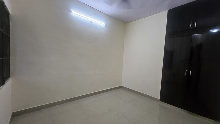 Room, dilshad garden 2 Bedroom 850 Sq.Ft. Apartment In Dilshad Garden Delhi 10586173