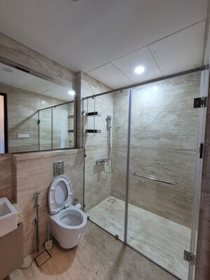 Bathroom in 4 BHK Apartment at Raheja Imperia, Worli – for Rent