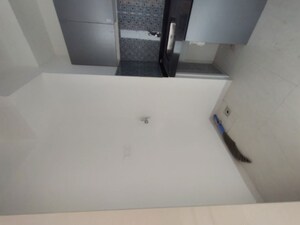 Room in 1 BHK Apartment at Lodha Crown Kolshet, Kolshet Road – for Rent