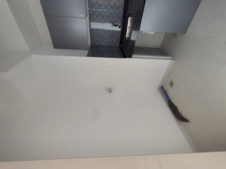 Room, lodha-crown-kolshet 1 Bedroom 350 Sq.Ft. Apartment In Kolshet Road Thane 10586186