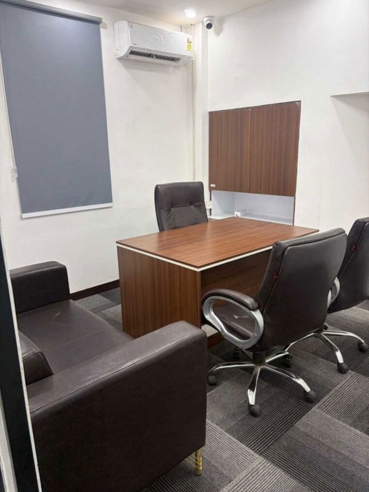 Team Area, sector 63 Commercial Office Space 4000 Sq.Ft. In Sector 63 Noida 10586184