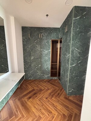 3.5 BHK Apartment For Rent in Shalimar Belvedere Court, Gomti Nagar