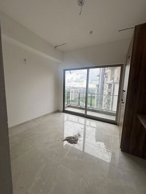 Room in 3.5 BHK Apartment at Shalimar Belvedere Court, Gomti Nagar – for Rent