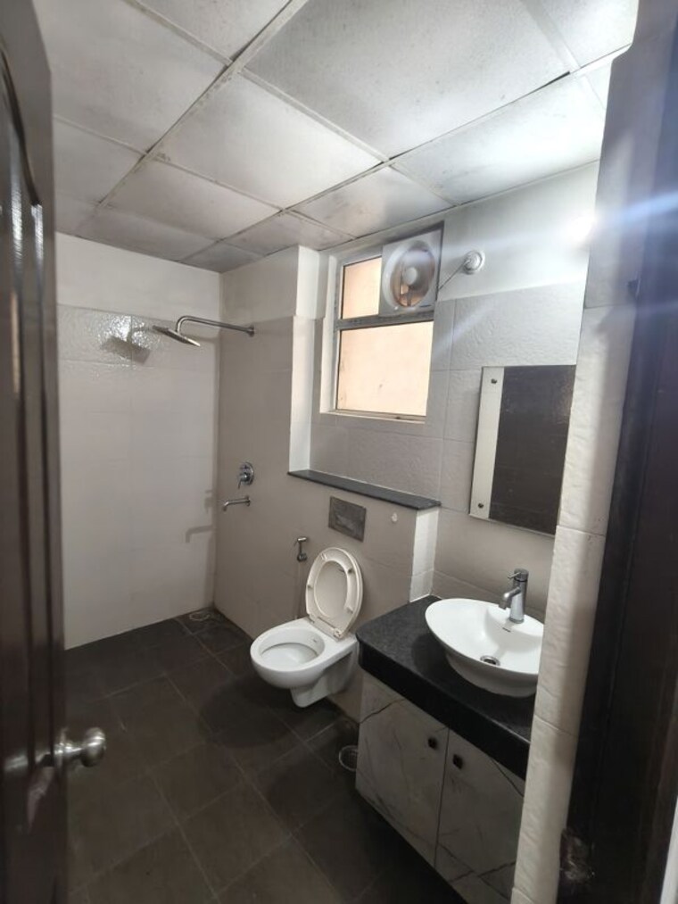 Bathroom, bbd-green-city 3.5 Bedroom 1850 Sq.Ft. Apartment In Gomti Nagar Lucknow 10586219