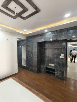 Kitchen in 3.5 BHK Apartment at BBD Green City, Gomti Nagar – for Rent