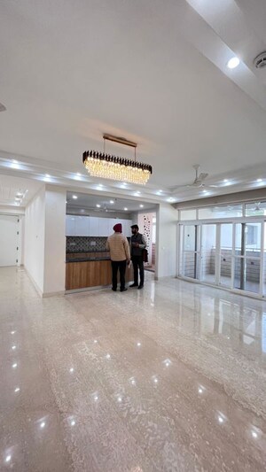 Parking in 3 BHK Apartment at Parx Laureate, Sector 108 – for Rent