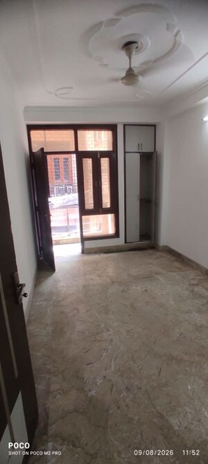 Room in 3 BHK Builder Floor at Mehrauli – for Sale