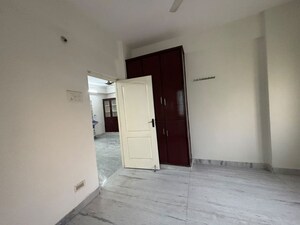 Room in 3 BHK Apartment at Sainikpuri – for Sale