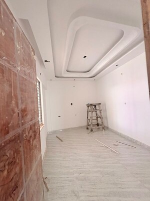Room in 3 BHK Villa at Khargapur – for Sale